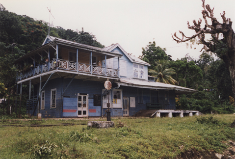 Photo2 of Catadupa Station in 2000