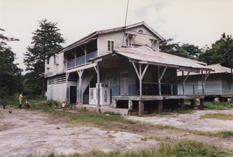 Photo1 of Montpelier Station in 2000